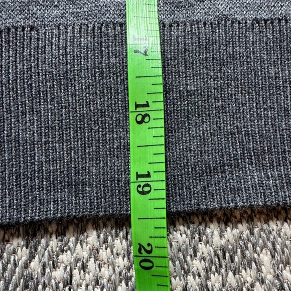 HEARTLOOM Anthropologie Natalia Grey Animal Print Crewneck Sweater - Medium - Picture 10 of 15